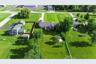 740 W 275 S, Hebron, IN 46341 - Photo 33