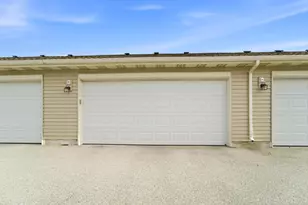 1074 E 114th Ave, Crown Point, IN 46307 - Photo 17