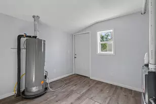 153 W Jefferson St, Westville, IN 46391 - Photo 15