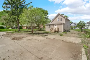 302 Oberreich St, La Porte, IN 46350 - Photo 25