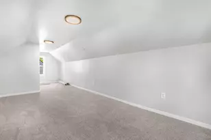 7221 McLaughlin Ave, Hammond, IN 46324 - Photo 13