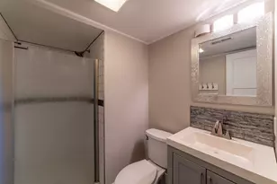340 Golfview Dr, Schererville, IN 46375 - Photo 29