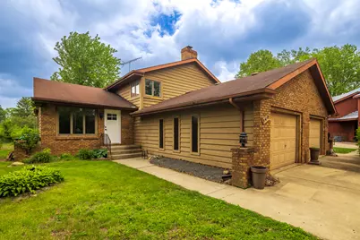 340 Golfview Drive, Schererville, IN 46375 - Photo 1