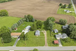 8951 E Chicago Rd, New Carlisle, IN 46552 - Photo 3