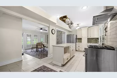 916 N County Line Road, Westville, IN 46391 - Photo 5