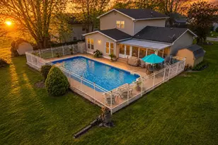 1184 Winterhaven Ln, Crown Point, IN 46307 - Photo 1