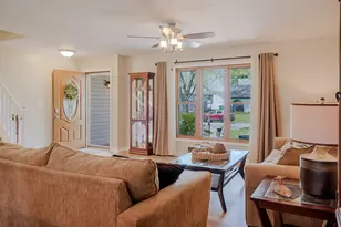 1184 Winterhaven Ln, Crown Point, IN 46307 - Photo 3