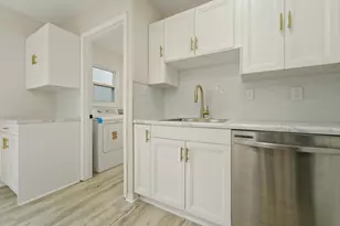 729 Governor Rd, Valparaiso, IN 46385 - Photo 9
