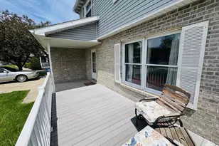 183 S 20th St, Chesterton, IN 46304 - Photo 3