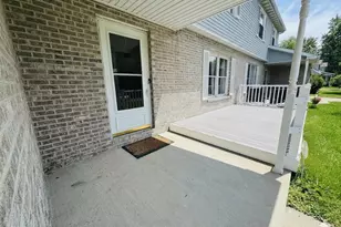 183 S 20th St, Chesterton, IN 46304 - Photo 3