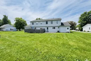 183 S 20th St, Chesterton, IN 46304 - Photo 21