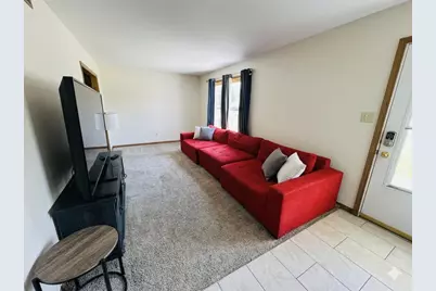 183 S 20th Street, Chesterton, IN 46304 - Photo 11