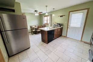 183 S 20th St, Chesterton, IN 46304 - Photo 9