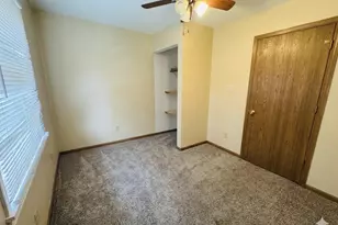 183 S 20th St, Chesterton, IN 46304 - Photo 17