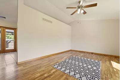 343 W State Road 130, Valparaiso, IN 46385 - Photo 11