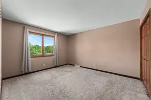 1354 Camellia Dr, Munster, IN 46321 - Photo 17