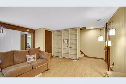 1601 Earthstone Drive #17, Valparaiso, IN 46383 - Photo 17