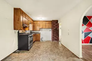 3228 163rd St, Hammond, IN 46323 - Photo 5