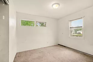 3228 163rd St, Hammond, IN 46323 - Photo 9