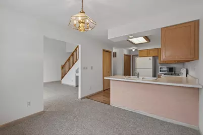 401 Dogwood Court, Hebron, IN 46341 - Photo 9