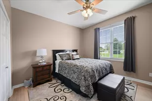 104 Stone Creek Dr, Valparaiso, IN 46383 - Photo 19