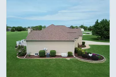 104 Stone Creek Drive, Valparaiso, IN 46383 - Photo 33