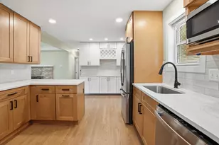3116 Garfield Ave, Highland, IN 46322 - Photo 9