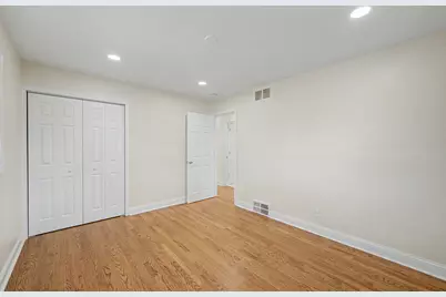 7426 Park Place, Hammond, IN 46324 - Photo 17