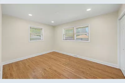 7426 Park Place, Hammond, IN 46324 - Photo 13