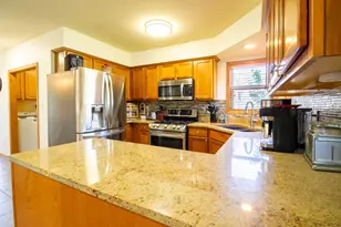 2550 Honelee Ct, Valparaiso, IN 46385 - Photo 13