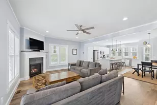 204 Mary Ln, Michigan City, IN 46360 - Photo 5