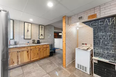 1330 Orchid Street SE, Demotte, IN 46310 - Photo 5