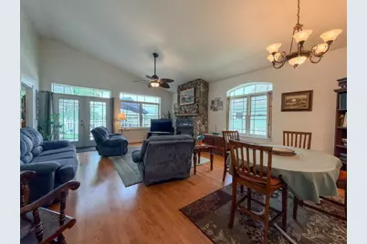 510 Closser Avenue, La Porte, IN 46350 - Photo 7
