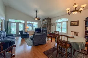 510 Closser Ave, La Porte, IN 46350 - Photo 7
