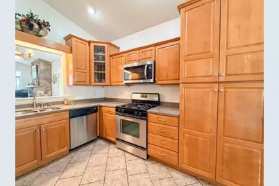 510 Closser Avenue, La Porte, IN 46350 - Photo 5