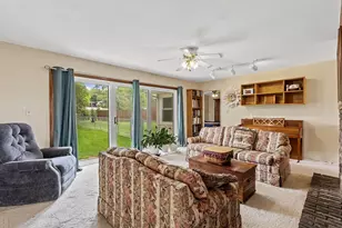 406 Princeton Ln, Logansport, IN 46947 - Photo 7