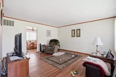 340 Midway Drive, Valparaiso, IN 46385 - Photo 5
