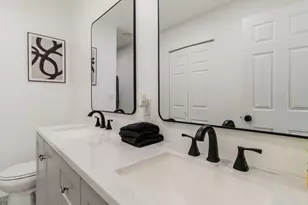 5608 E 10th Ave, Gary, IN 46403 - Photo 19