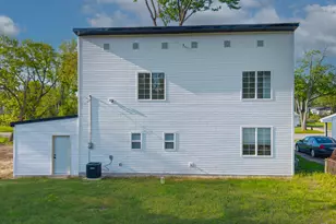 5608 E 10th Ave, Gary, IN 46403 - Photo 37