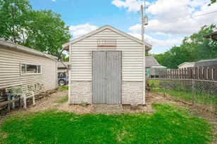 203 E Jefferson St, Westville, IN 46391 - Photo 17