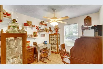 203 E Jefferson Street, Westville, IN 46391 - Photo 5