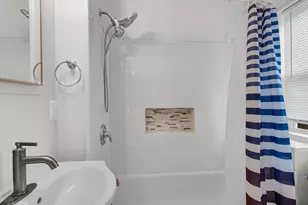 3731 Madison St, Gary, IN 46408 - Photo 5