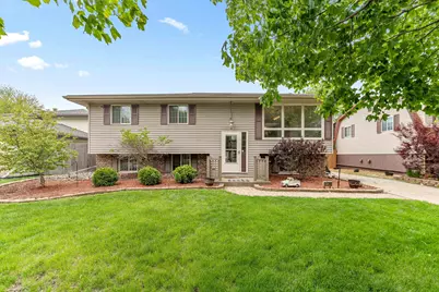 9138 Southmoor Avenue, Highland, IN 46322 - Photo 1