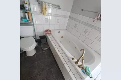 307 E Maple Avenue, La Porte, IN 46350 - Photo 3