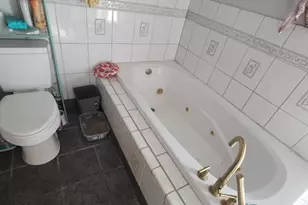 307 E Maple Ave, La Porte, IN 46350 - Photo 3