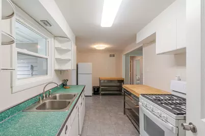 510 E Oak Hill Road, Westchester Township, IN 46304 - Photo 7