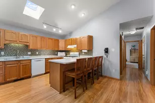 326 Brown Ct, Chesterton, IN 46304 - Photo 9