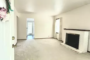 3338 Eder St, Highland, IN 46322 - Photo 5