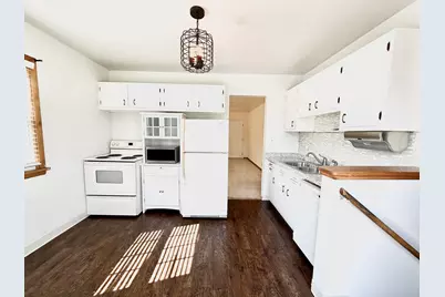 3338 Eder Street, Highland, IN 46322 - Photo 9