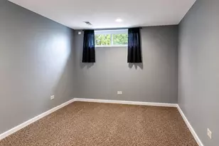 715 River Dr, Munster, IN 46321 - Photo 15